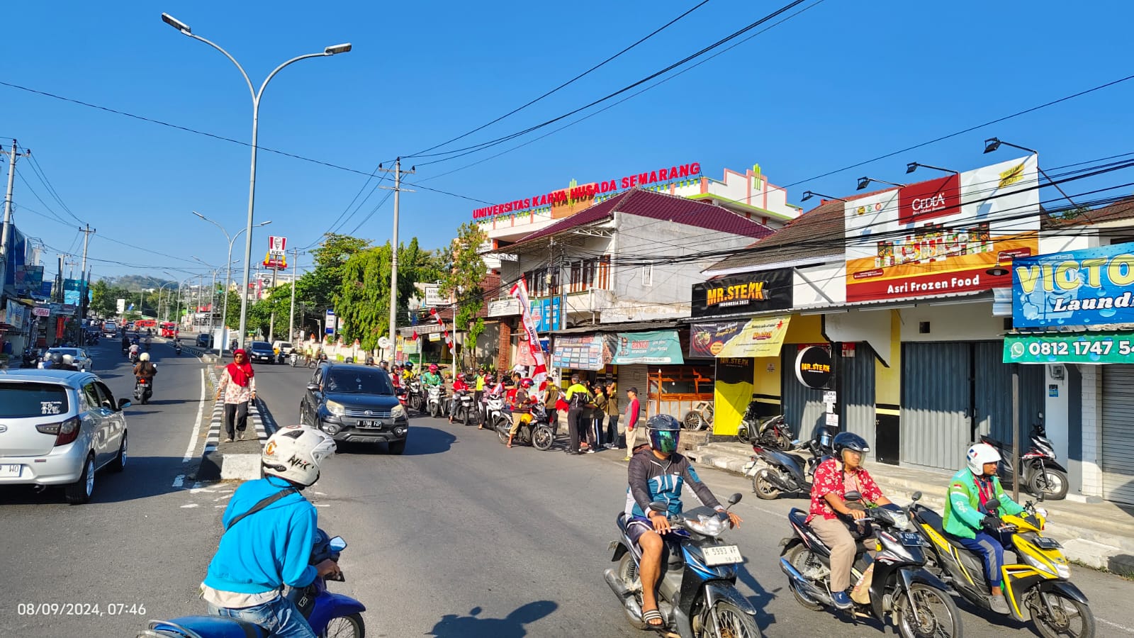 Kerja Bersama Bakti untuk Negeri : Berbagi Bendera
